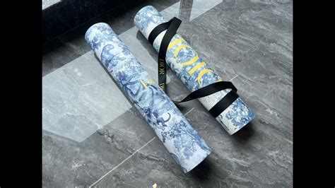 dior yoga mat